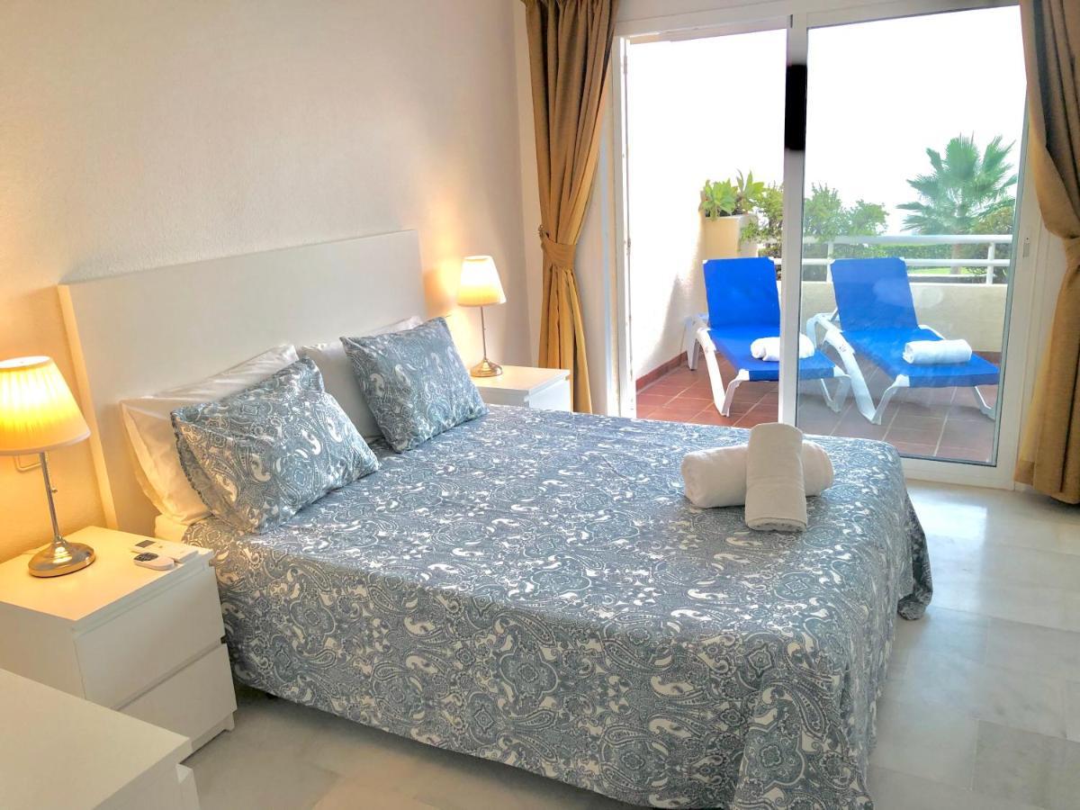 Lovely Sea Views Apartment On La Costa Del Sol El Faro Exterior photo