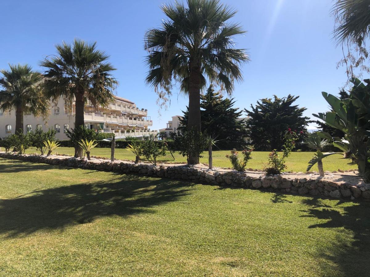 Lovely Sea Views Apartment On La Costa Del Sol El Faro Exterior photo